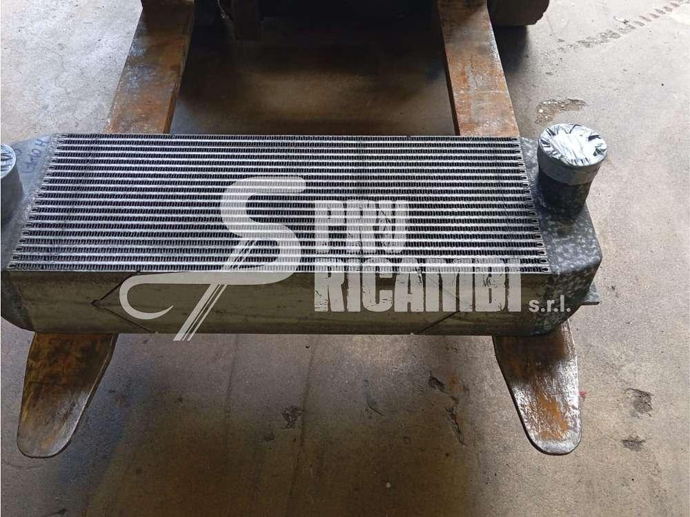 Radiatore intercooler per Volvo L 110 H Foto 2