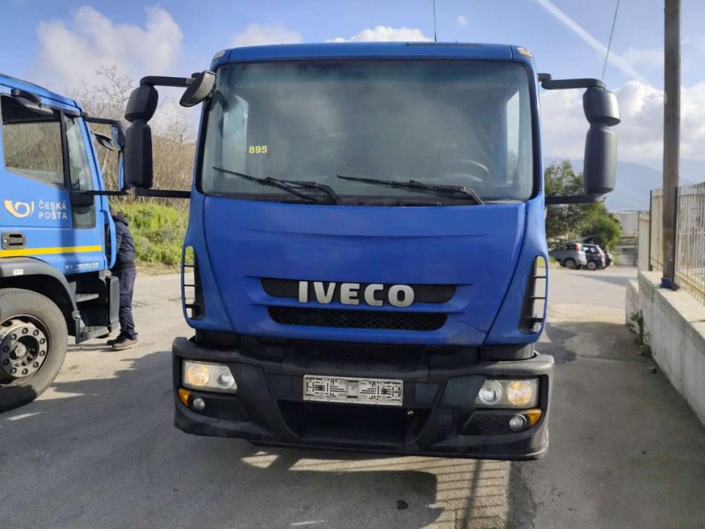 Iveco EUROCARGO 140E25 Foto 11