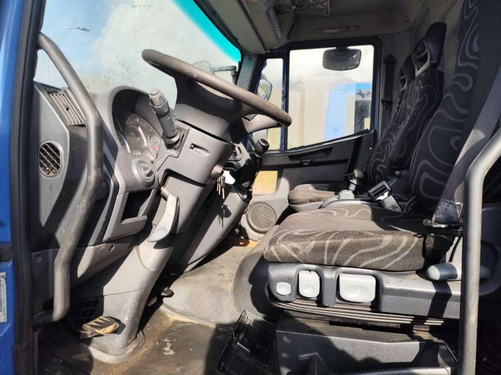 Iveco EUROCARGO 140E25 Foto 7
