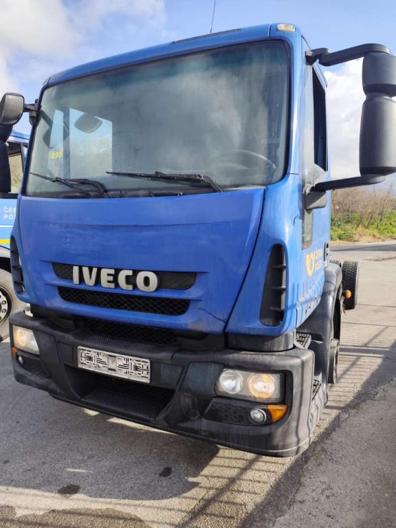 Iveco EUROCARGO 140E25 Foto 8