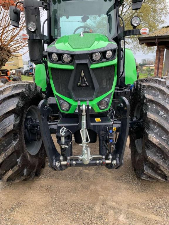 Deutz - Fahr AGROTRON 6135 Foto 10