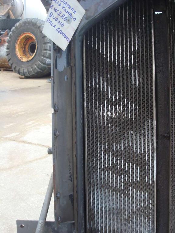 Radiatore olio idraulico per Hitachi ZW220 Foto 2