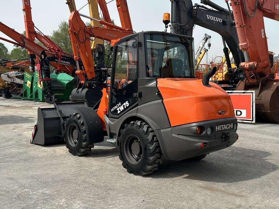 Hitachi ZW75-6C Foto 3