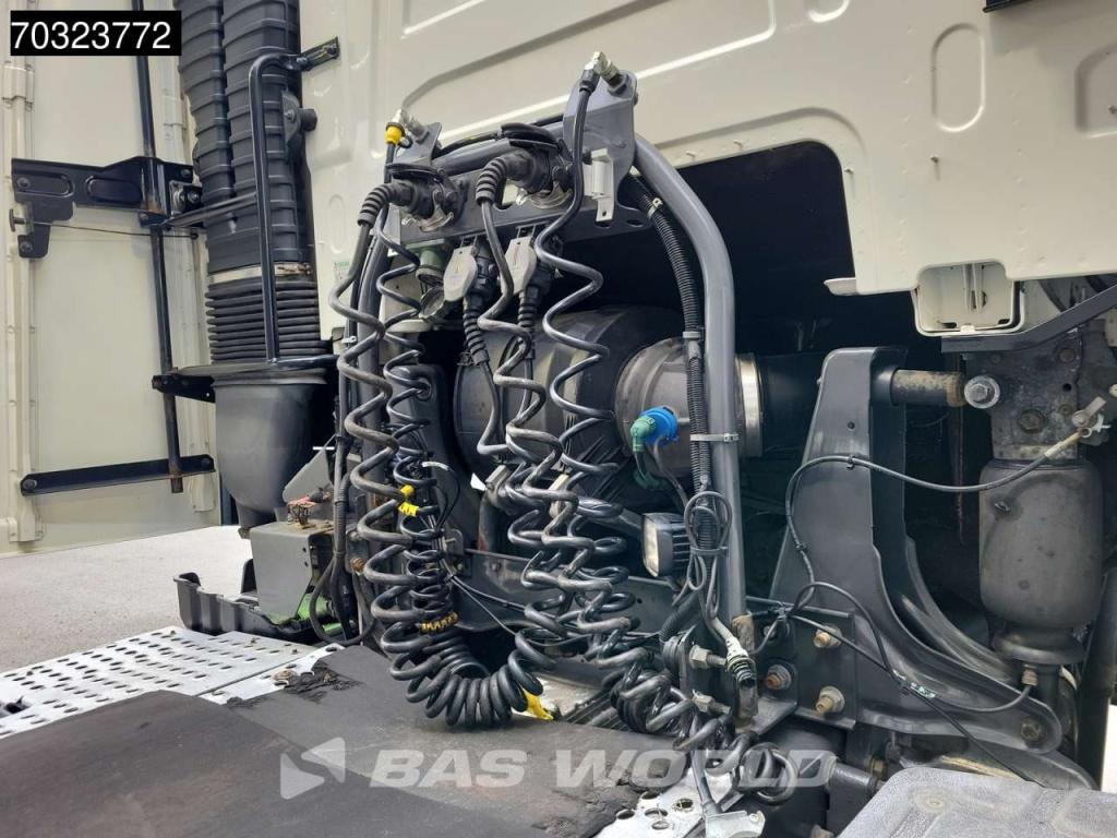 Volvo FH 500 FH 4X2 2x Tanks I-Parkcool 80% Tyres Foto 14