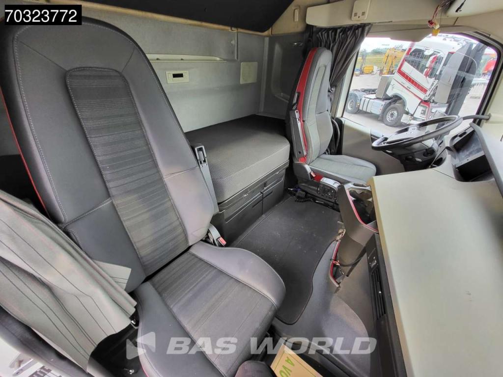 Volvo FH 500 FH 4X2 2x Tanks I-Parkcool 80% Tyres Foto 26