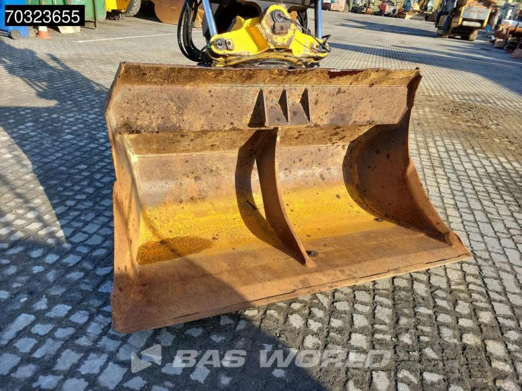 Liebherr R926 LC Engcon Foto 2