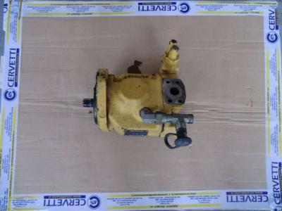 Pompa idraulica per Caterpillar 735 in vendita da CERVETTI TRACTOR Srl