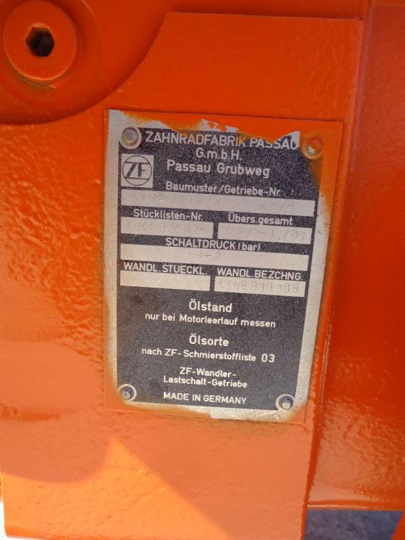 Trasmissione per Fiat Hitachi FR220 - ZF  4WG-2000/S Foto 5